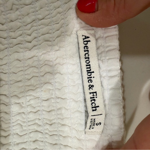 Abercrombie & Fitch Cream Linen Blend Tank with Adjustable Spaghetti Straps - Picture 5 of 8